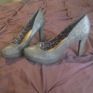 G By Guess High Heels